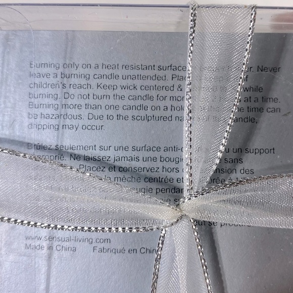 Vintage Sensual Living Cream Silver Christmas Tree Ornament Candle - Picture 3 of 11